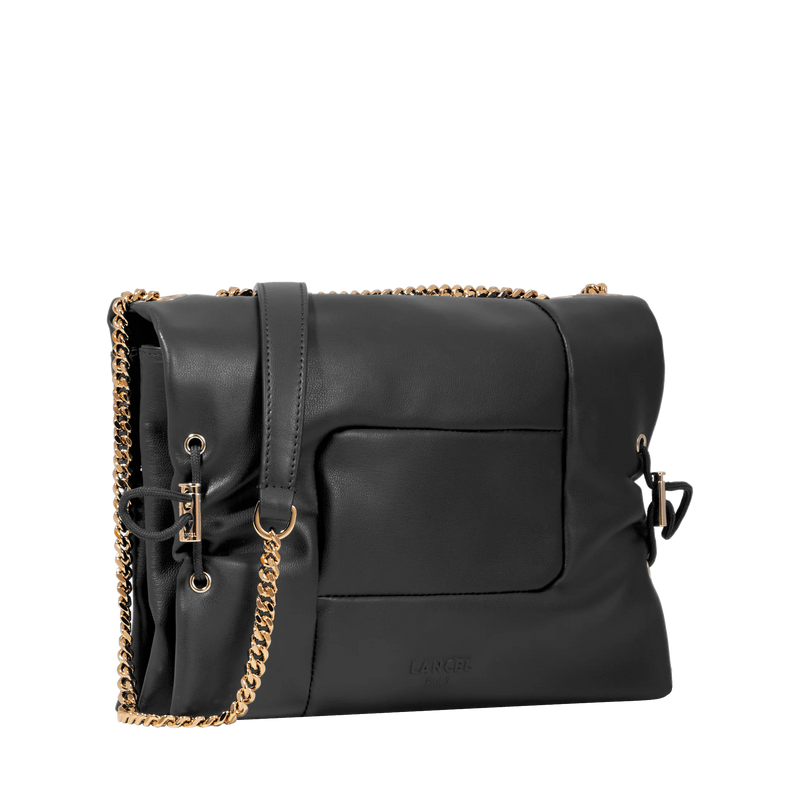 M Flap Bag - Black